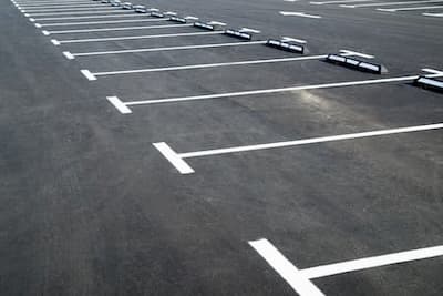 Can You Really Improve Your Business And Brand Image With Parking Lot Cleaning