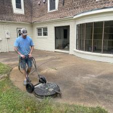 Roof and Concrete Cleaning in Southaven, MS 4